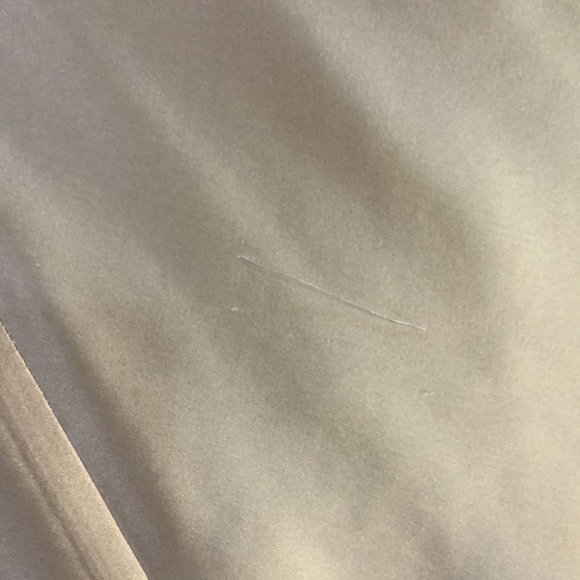 Donated!!!🚨Last chance‼️HP!!!💕Gorgeous silky top - Picture 10 of 10